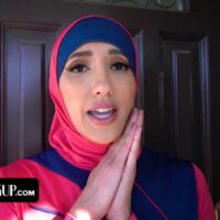 Hijab Hookup Coupon 68-87%